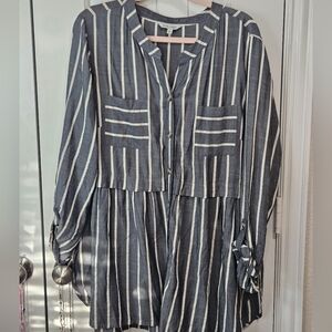 Striped Navy and White Top